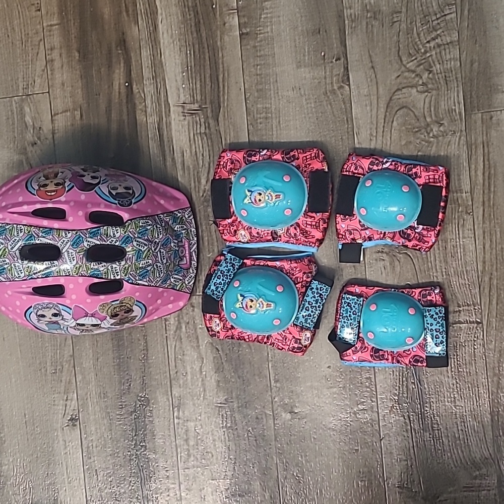 HELMET, ELBOW, & KNEE PADS
